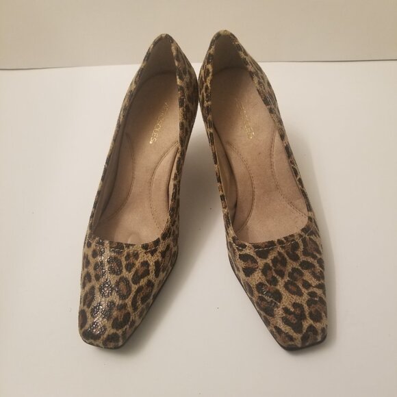 Aerosoles Leopard Print Heels  size 7 - Picture 3 of 7